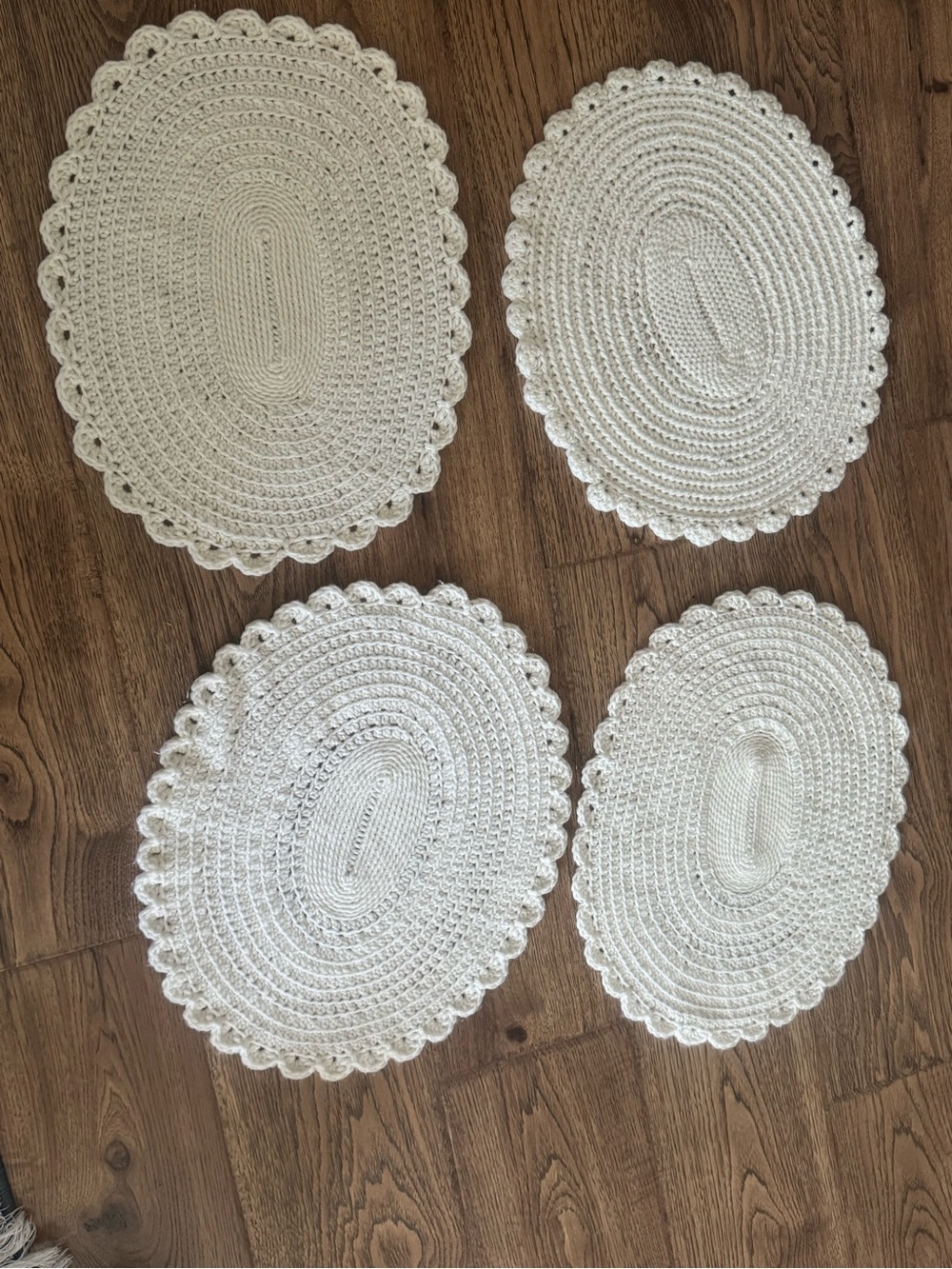 Handmade Cream Crochet placemat Set - 4 Piece